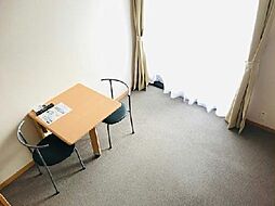 レオパレス所沢航空公園 207 2階1Kのリビング/ダイニング