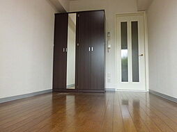 セイシェル 102 1階ワンルームのリビング/ダイニング