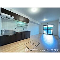 西鉄貝塚線 唐の原駅 徒歩8分の賃貸マンション 4階3LDKのリビング/ダイニング