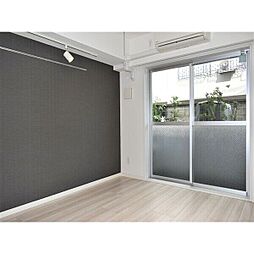 都営浅草線 泉岳寺駅 徒歩6分の賃貸マンション 1階1Kのリビング/ダイニング