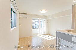 ひまわり　ノツケ 201 2階1LDKのリビング/ダイニング