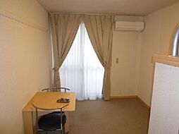 レオパレスナイス五井812 406 4階1Kのリビング/ダイニング