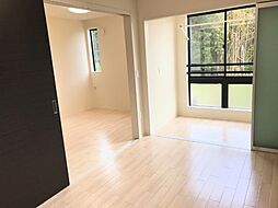 ｕｎ　ｐｏｉｒｅａｕ(アン ポワロー) 2階1LDKのリビング/ダイニング