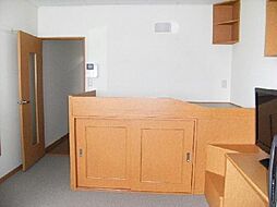 レオパレスヨコミチ 104 1階1Kのリビング/ダイニング