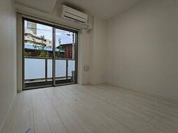 ケイディーエックスレジデンス原木中山 109 1階1Kのリビング/ダイニング