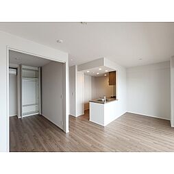 西武多摩湖線 八坂駅 徒歩8分の賃貸マンション 4階3LDKのリビング/ダイニング