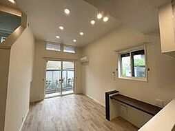 リッチグレイス 102 1階2LDKのリビング/ダイニング