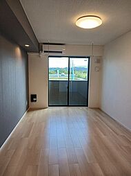 フットヒルズ　Ｍ 103 1階1Kのリビング/ダイニング