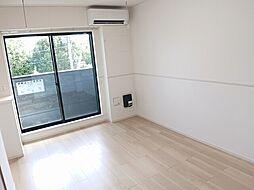 フォンテーヌ春日 204 2階1LDKのリビング/ダイニング