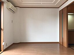 フラワーヒルズ山ノ神 103 1階1Kのリビング/ダイニング