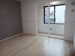 メイ・ガーデンII 101 1階1Kのリビング/ダイニング