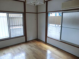 小田急小田原線 鶴川駅 徒歩14分の賃貸アパート 1階1Kのリビング/ダイニング