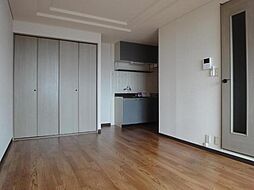 ヴーヴレイ 3階1Kのリビング/ダイニング