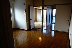 三国マンション 302