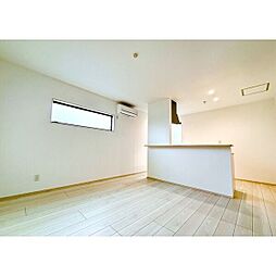 RUSCELLO守山 302 3階2LDKのリビング/ダイニング