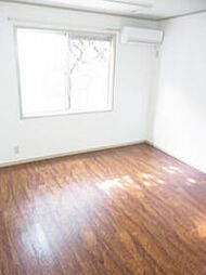 東急東横線 祐天寺駅 徒歩8分の賃貸アパート 1階ワンルームのリビング/ダイニング