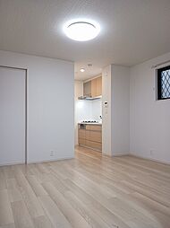 東京メトロ副都心線 東新宿駅 徒歩10分の賃貸アパート 1階1LDKのリビング/ダイニング