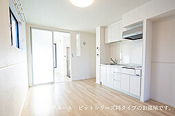 名古屋市営桜通線 徳重駅 徒歩25分の賃貸アパート 1階1LDKのリビング/ダイニング