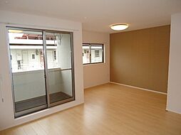 関東鉄道常総線 黒子駅 6.9kmの賃貸アパート 2階1LDKのリビング/ダイニング