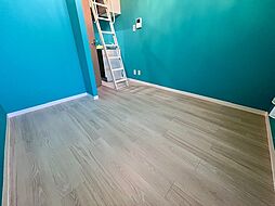 パレス杉田V 1階ワンルームのリビング/ダイニング