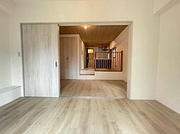 東京メトロ日比谷線 仲御徒町駅 徒歩2分の賃貸マンション 4階1LDKのリビング/ダイニング