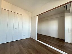 京王線 幡ヶ谷駅 徒歩2分の賃貸マンション 17階1DKのリビング/ダイニング