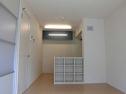 ブルーメ 202 2階1LDKのリビング/ダイニング