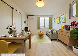 サンリット本郷III 201 2階1LDKのリビング/ダイニング