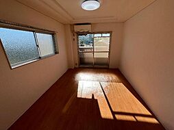 名古屋市営鶴舞線 原駅 徒歩15分の賃貸マンション 3階1Kのリビング/ダイニング