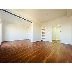 JR青梅線 西立川駅 徒歩15分の賃貸マンション 5階3LDKのリビング/ダイニング