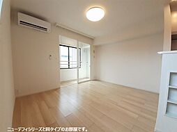 つくばエクスプレス 研究学園駅 徒歩13分の賃貸アパート 2階1LDKのリビング/ダイニング