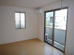 JR京浜東北・根岸線 東神奈川駅 徒歩9分の賃貸アパート 1階1Kのリビング/ダイニング