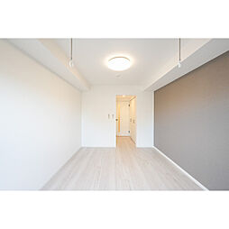 ＥｓＴＲＵＴＨ　ＭＡＧＯＭＥ 102