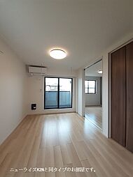 エスポワールくわな　I 201 2階2LDKのリビング/ダイニング