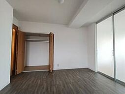 阪急宝塚本線 岡町駅 徒歩10分の賃貸マンション 4階2LDKのリビング/ダイニング