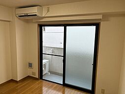 都営大江戸線 東新宿駅 徒歩3分の賃貸マンション 3階1Kのリビング/ダイニング