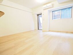 東京メトロ有楽町線 護国寺駅 徒歩2分の賃貸マンション 1階1SLDKのリビング/ダイニング