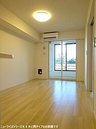 カーサ　ウーノ　グランデ 102 1階1LDKのリビング/ダイニング