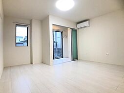 ラナ 1階1Kのリビング/ダイニング