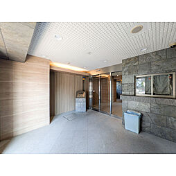 京急本線 鮫洲駅 徒歩2分の賃貸マンション 8階1Kのリビング/ダイニング