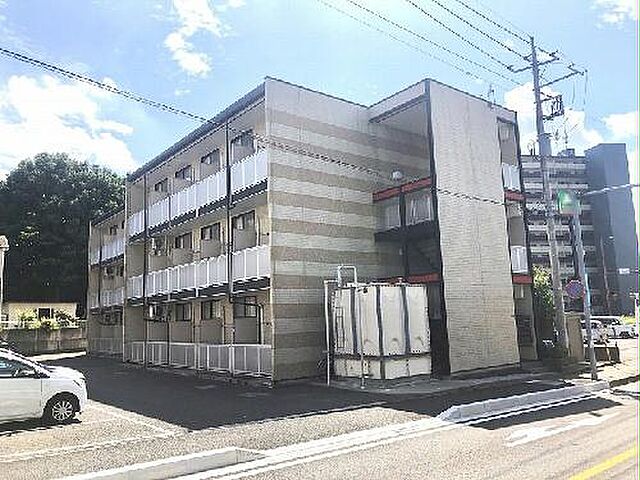 6 / 11