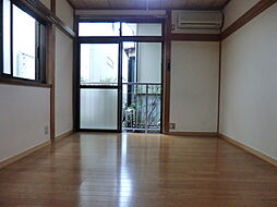 コーポ小金井 1-C 1階1Kのリビング/ダイニング