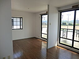 アルカディア田中 202 2階2LDKのリビング/ダイニング