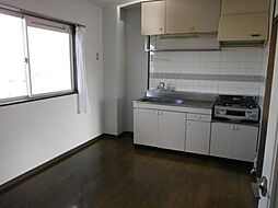 ドミールＡ 202 2階2DKのリビング/ダイニング