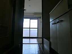 多摩都市モノレール 大塚・帝京大学駅 徒歩10分の賃貸マンション 4階1Kのリビング/ダイニング