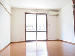 エミネンス三愛 101 1階1Kのリビング/ダイニング