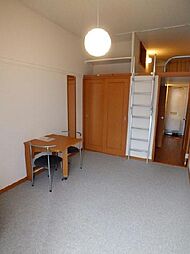 レオパレストラオム 207 2階1Kのリビング/ダイニング