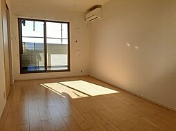 北山グランデ 302 3階1LDKのリビング/ダイニング