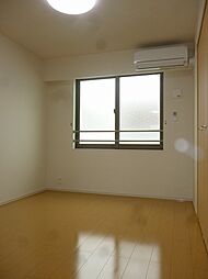 名古屋市営鶴舞線 庄内通駅 徒歩15分の賃貸アパート 3階1LDKのリビング/ダイニング