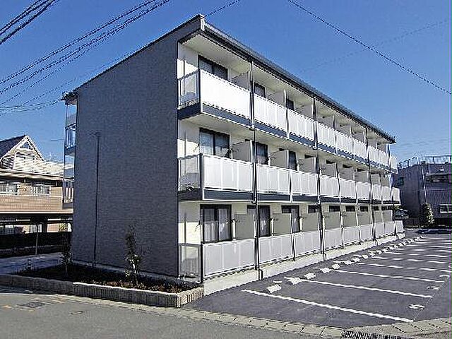 4 / 6